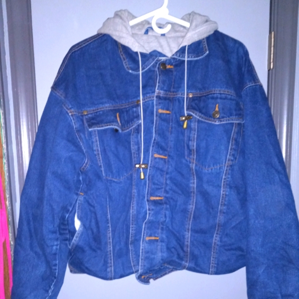 Mens Large Blue Denim Coat /W a Grey Hooded Sweat Jersey Liner by Mountain Club